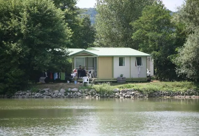 ホテル Camping Le Plan D Eau Saint Charles