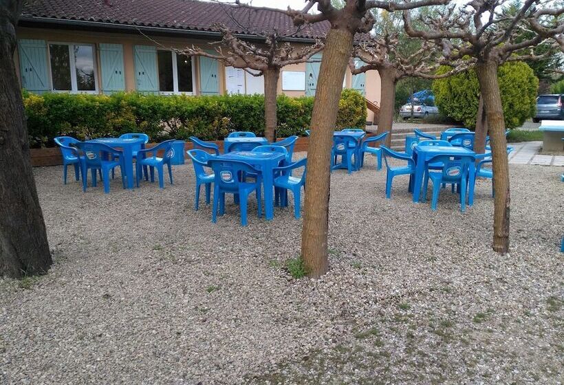 호텔 Camping Le Plan D Eau Saint Charles