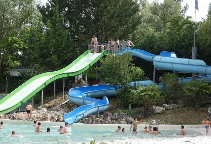 호텔 Camping Le Plan D Eau Saint Charles