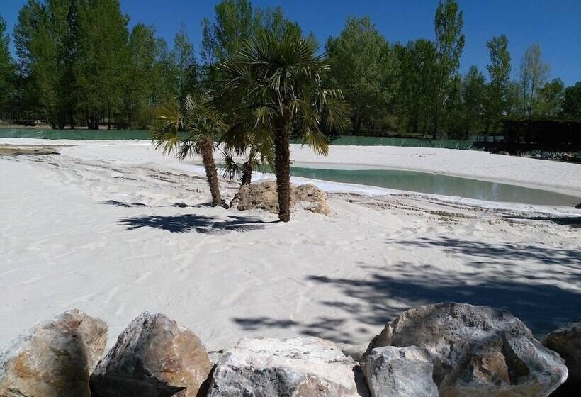 호텔 Camping Le Plan D Eau Saint Charles