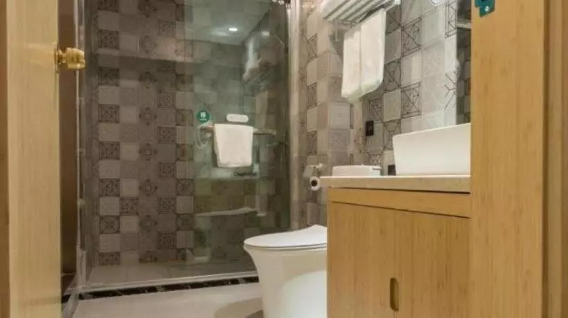 ホテル Greentree Inn Taicang City Liuhe Town Tinghai Road