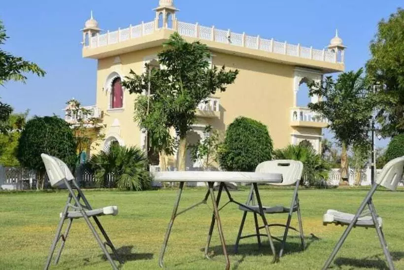 Man Singh Hotel And Resorts