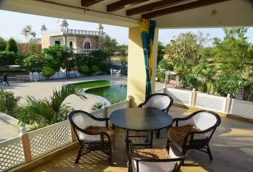 Man Singh Hotel And Resorts