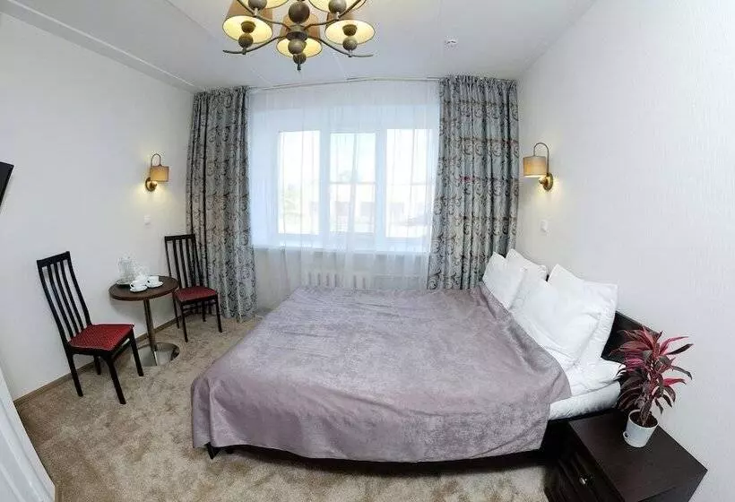 ホテル Slavyanochka