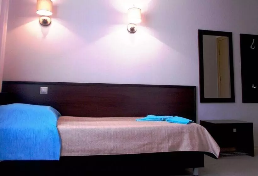 ホテル Slavyanochka