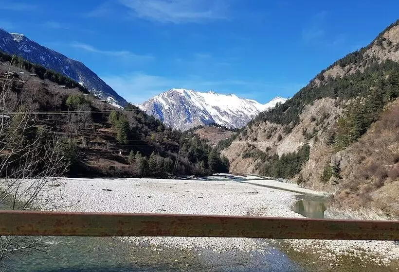 Hotelli The Devdwar Yoga Resort, Uttarkashi