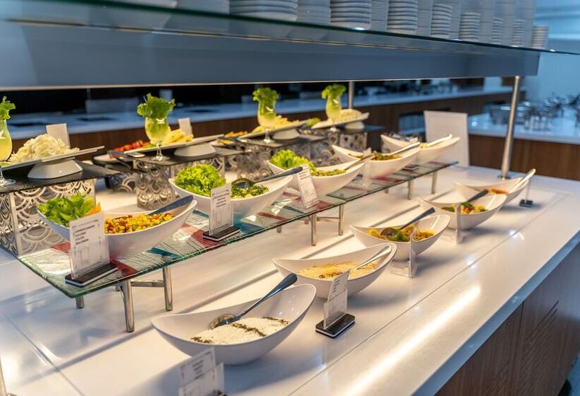 هتل Grand Bellagio Batumi Convention & Casino