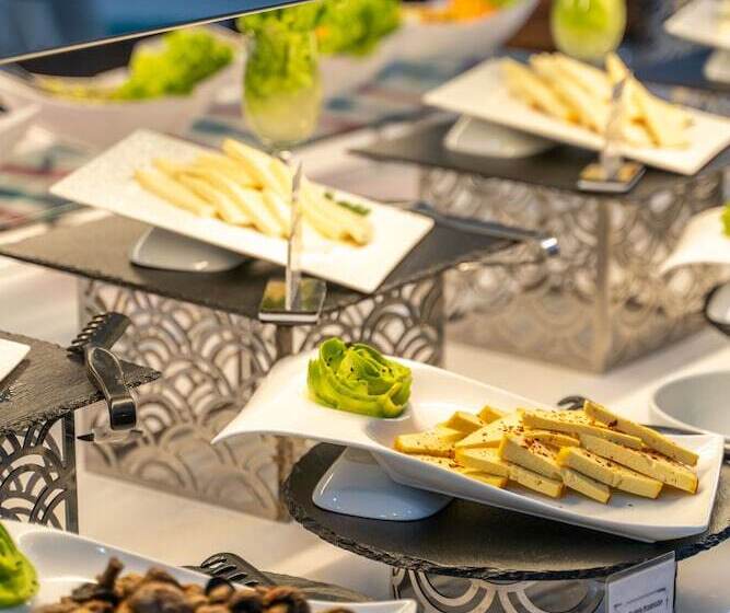 هتل Grand Bellagio Batumi Convention & Casino