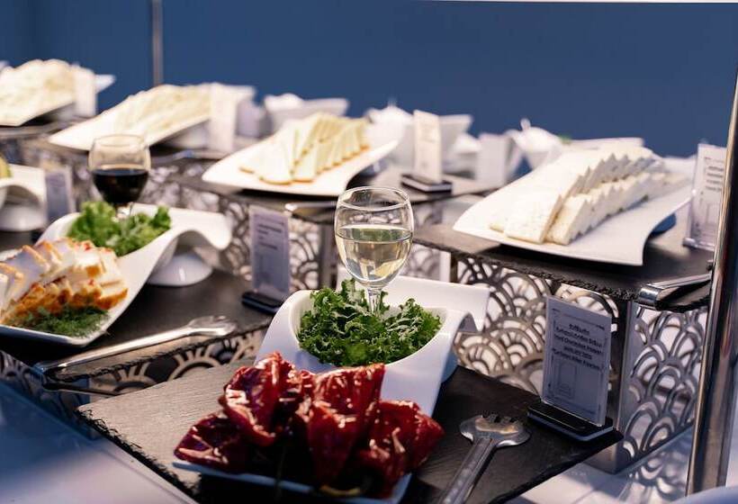 هتل Grand Bellagio Batumi Convention & Casino