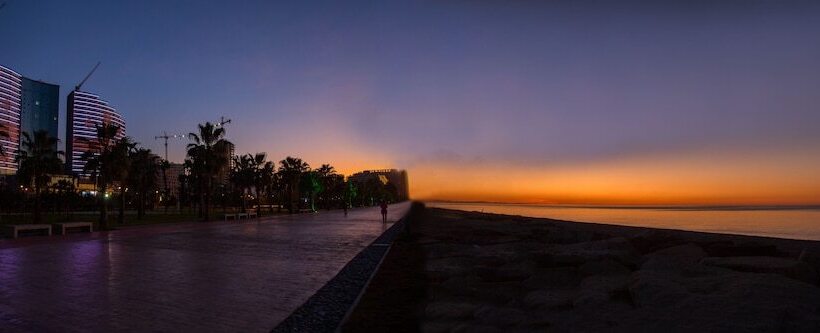 هتل Grand Bellagio Batumi Convention & Casino