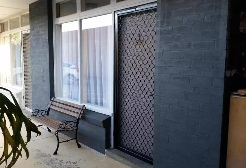 Motelli Belmore Motor Inn