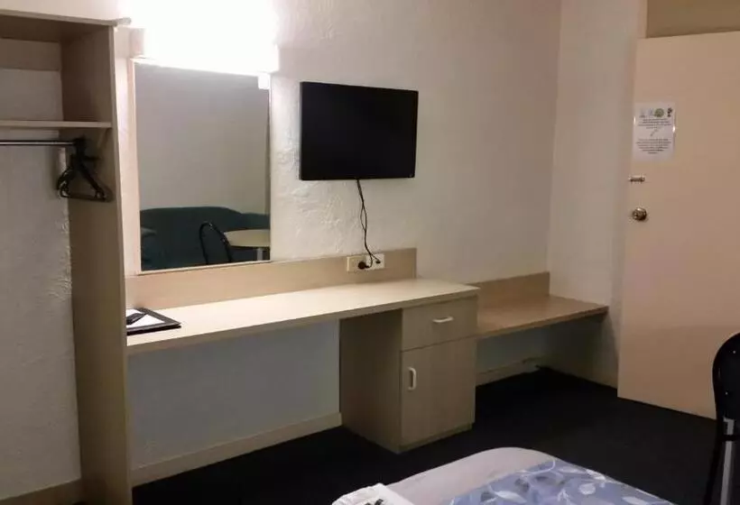 Motelli Belmore Motor Inn