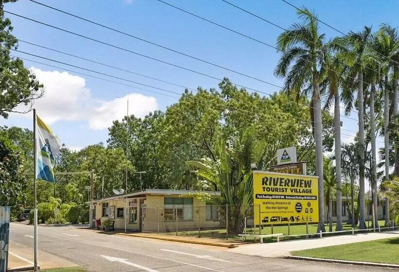 モーテル Riverview Tourist Village
