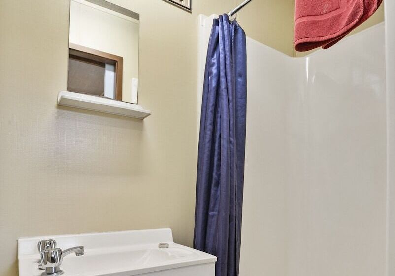 فندق على الطريق Riverview Tourist Village