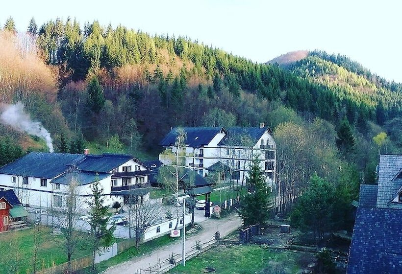 پانسیون Casa Octavian