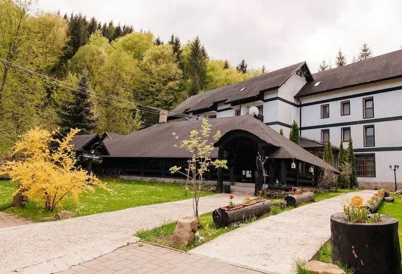 ペンション Casa Octavian