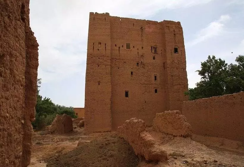 ペンション Maison D'hôte Tizwiyate Dades