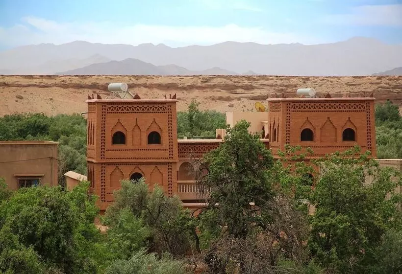 ペンション Maison D'hôte Tizwiyate Dades