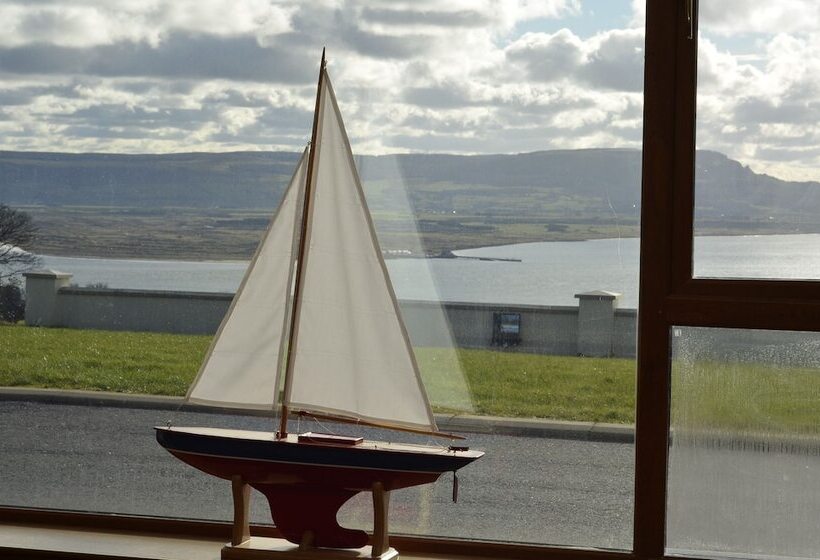 بنسيون Templeview Lodge