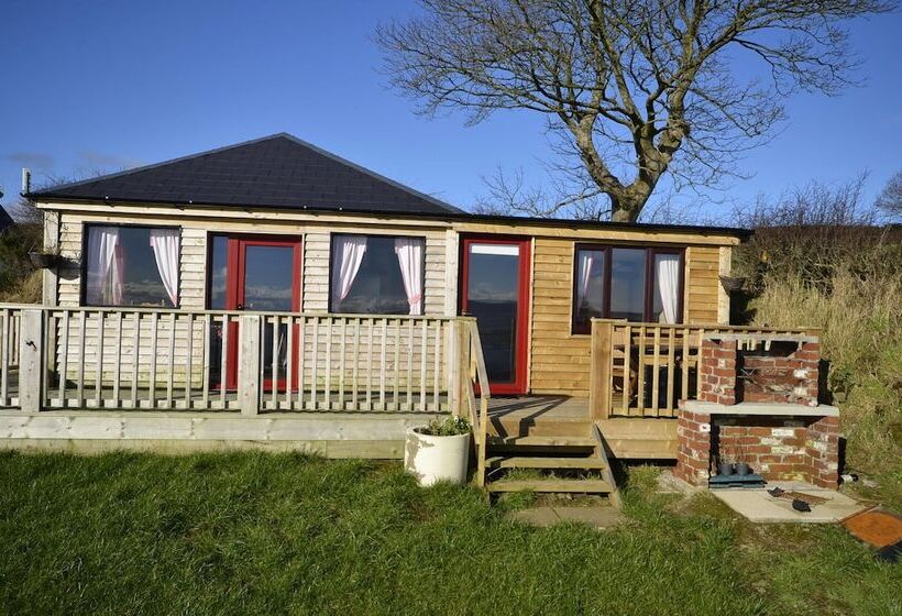 بنسيون Templeview Lodge