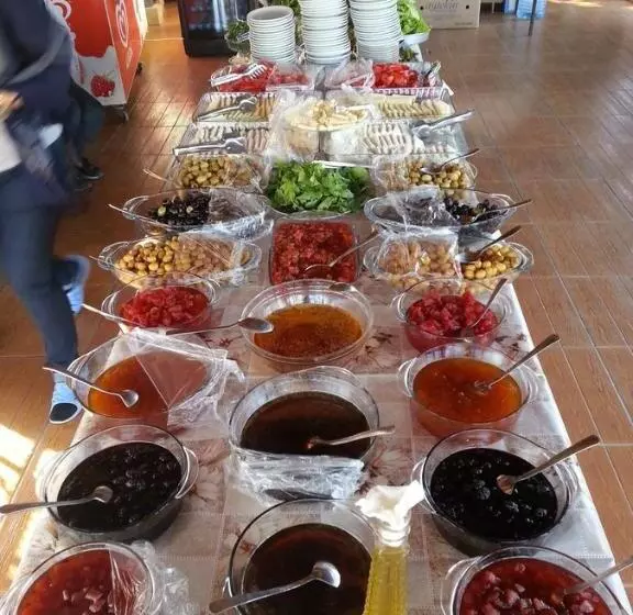 Uysallar Koy Evi