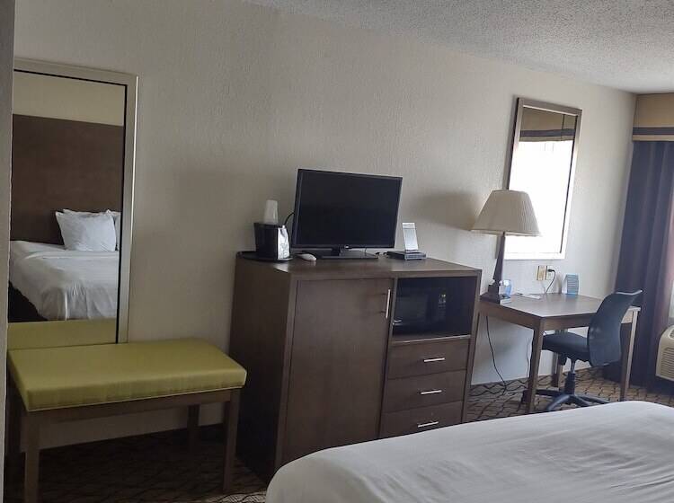 Otel Baymont By Wyndham Auburn