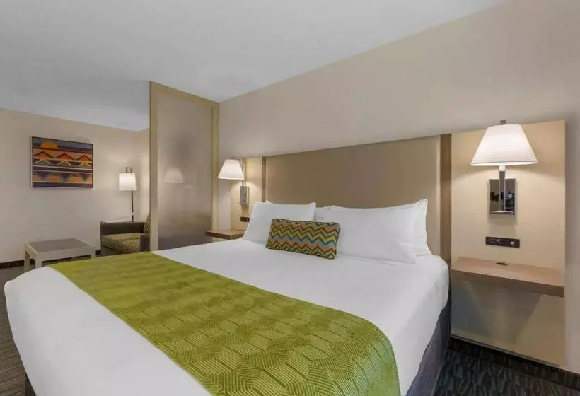 هتل Best Western Plus Yuma Foothills Inn & Suites