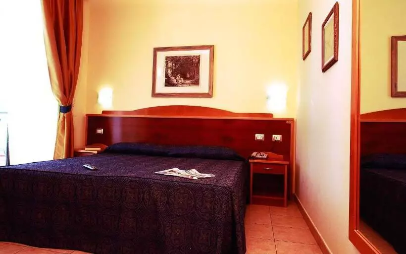 酒店 Duca Degli Abruzzi