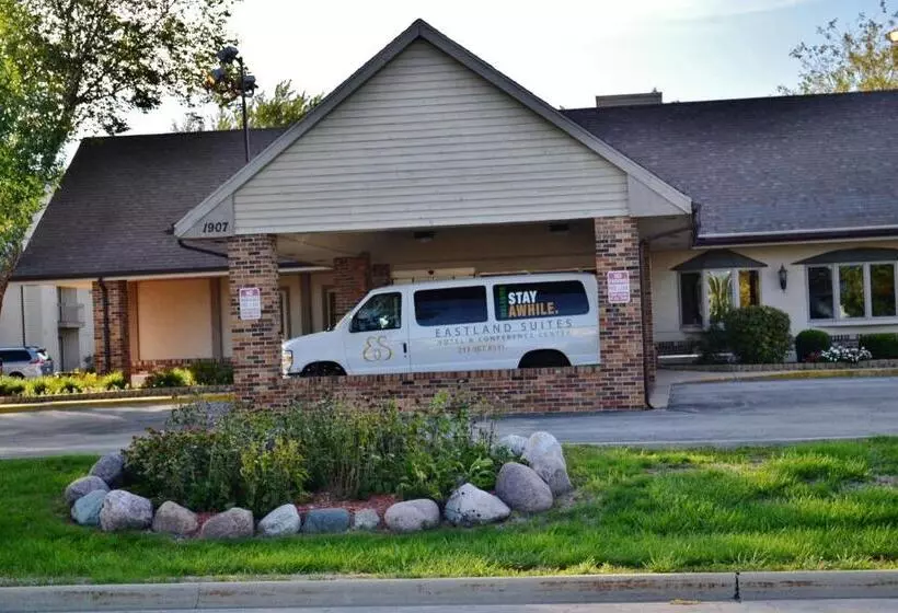 Eastland Suites Extended Stay Hotel & Conference Center Urbana