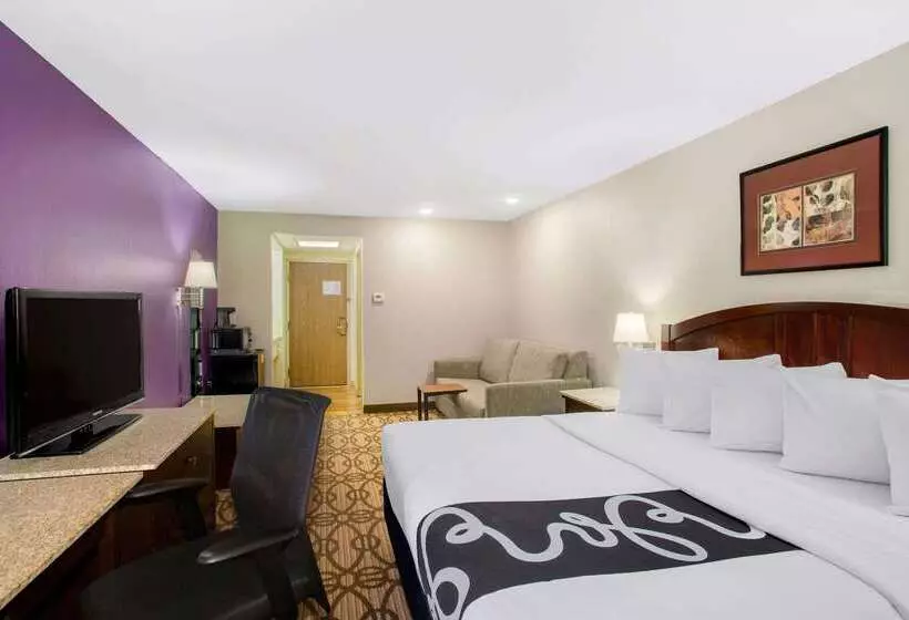 هتل La Quinta By Wyndham Springfield South