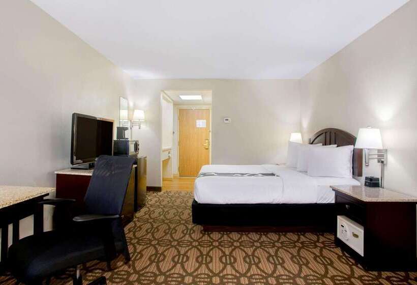 בית מלון כפרי La Quinta By Wyndham Springfield South