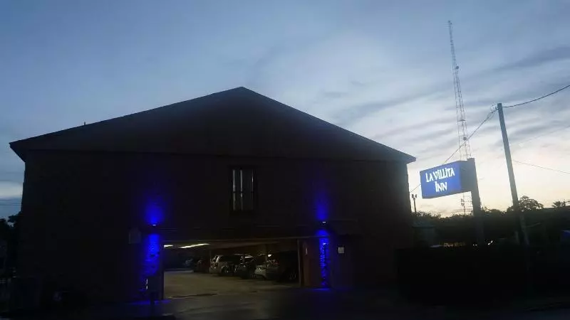 Отель La Villita Inn