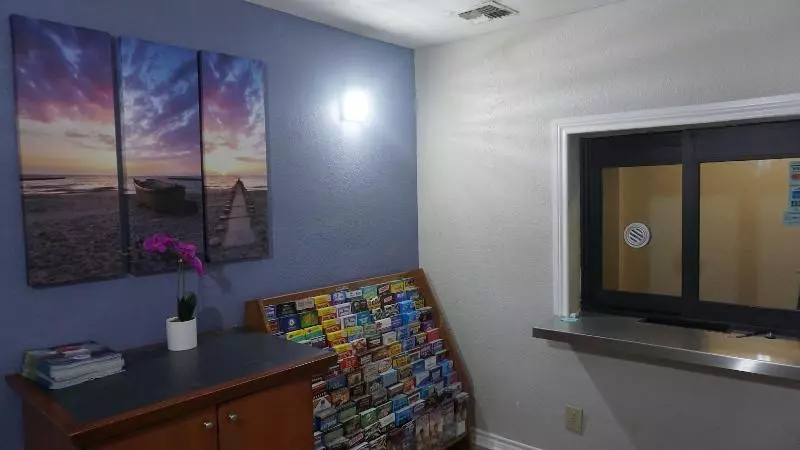 Отель La Villita Inn