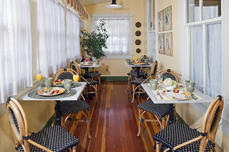 فندق Lavender, A Four Sisters Inn