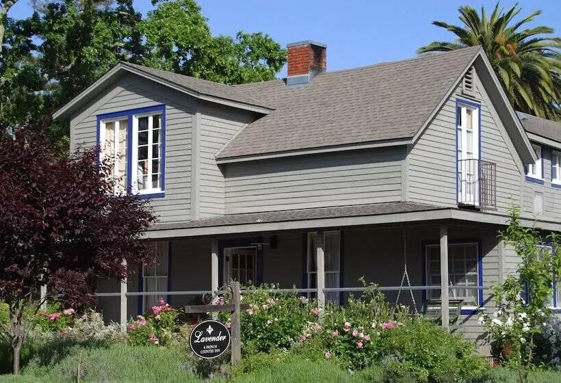 Отель Lavender, A Four Sisters Inn