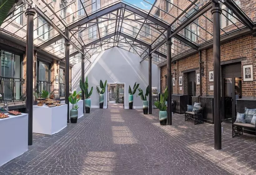 هتل Les Jardins Du Marais