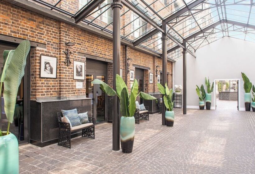 هتل Les Jardins Du Marais