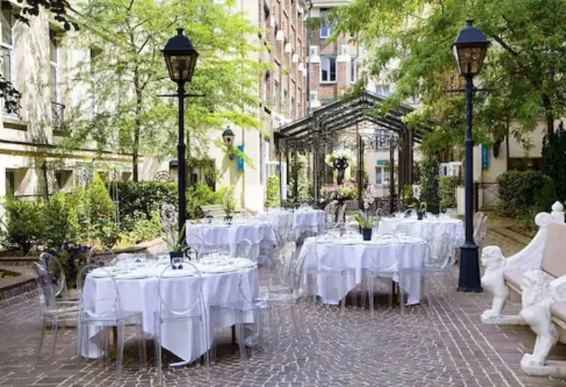 هتل Les Jardins Du Marais