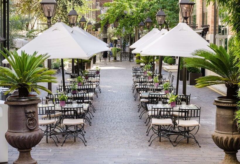 هتل Les Jardins Du Marais