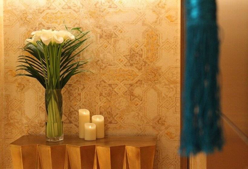 هتل Les Jardins Du Marais