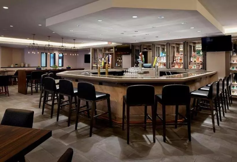 فندق Marriott Cincinnati North