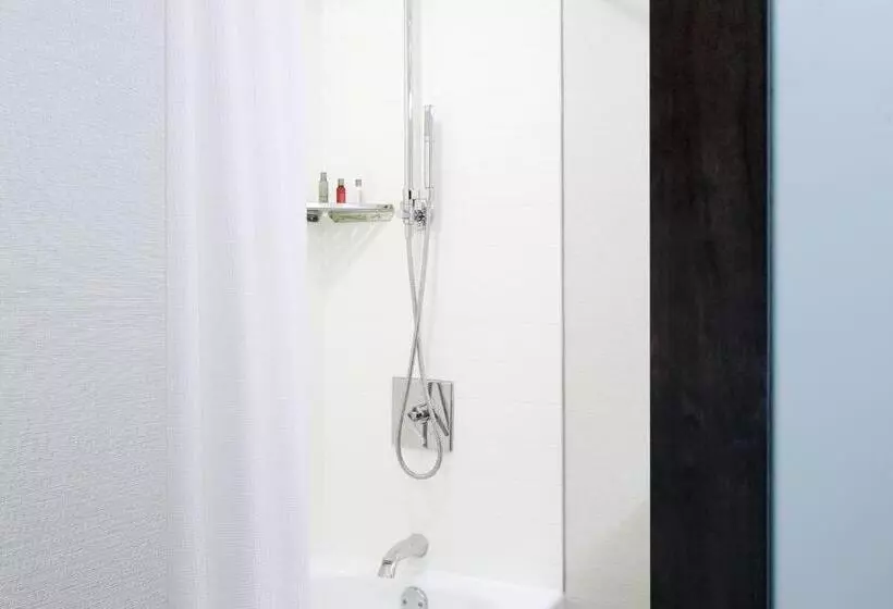 فندق Marriott Cincinnati North