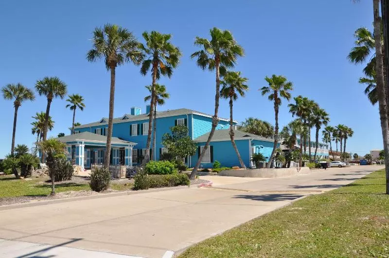 Отель Plantation Suites And Conference Center