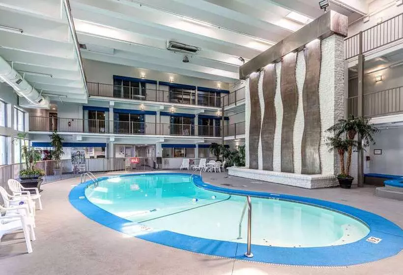 هتل Quality Inn Branson  Hwy 76 Central