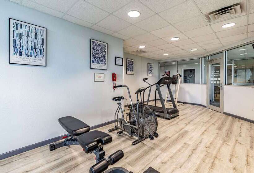 Otel Quality Inn Branson  Hwy 76 Central