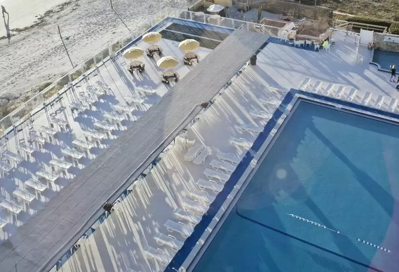 Hotel The Suites At Americano Beach