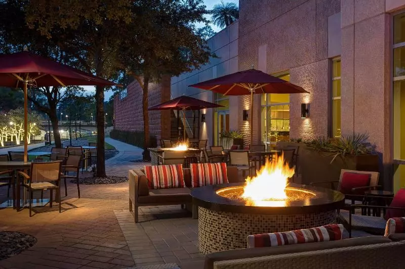 The Woodlands Waterway Marriott Hotel And Convention Center