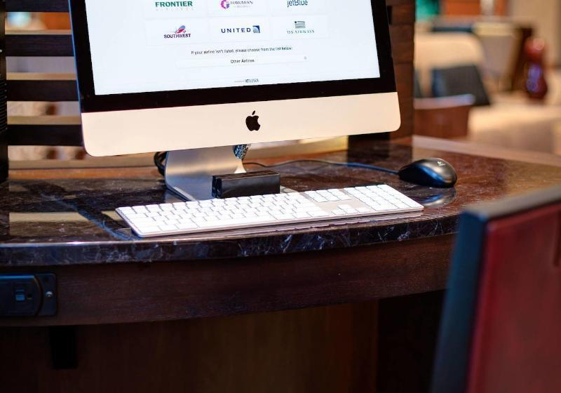 The Woodlands Waterway Marriott Hotel And Convention Center