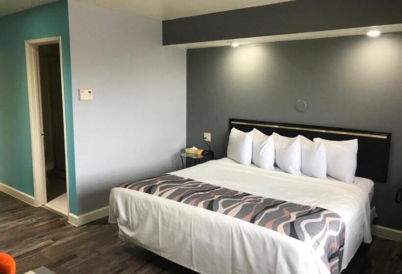 Отель Valued Stay Madison