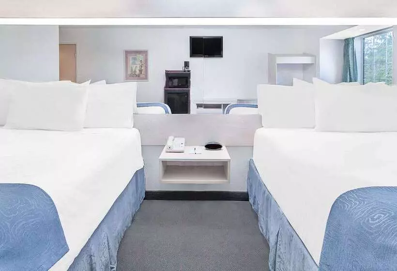 Microtel Inn By Wyndham Broken Bow